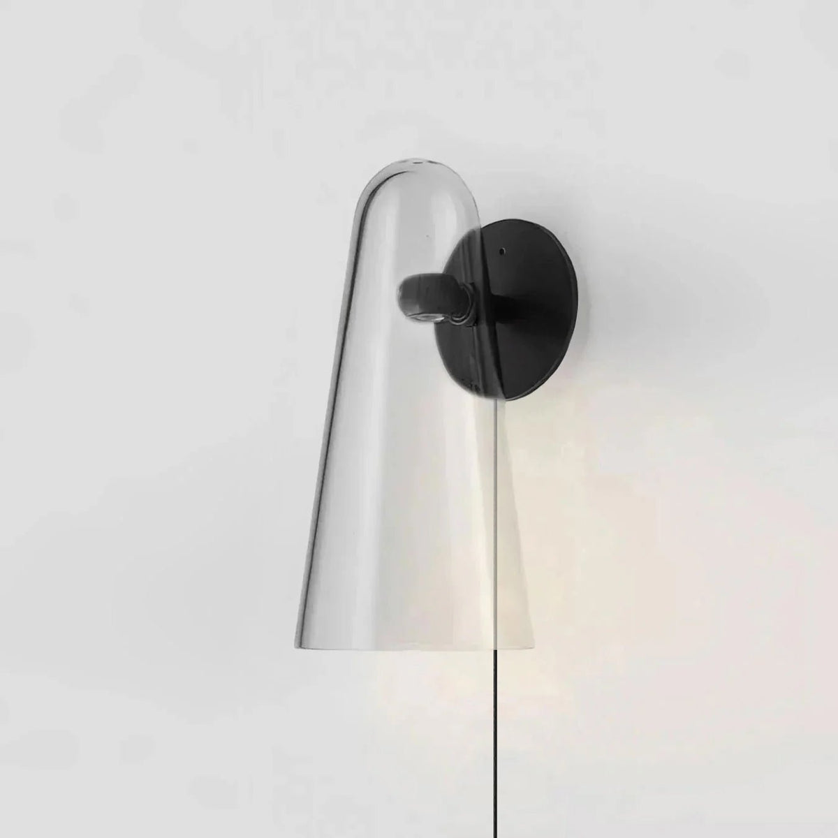 Velivira aplique de pared con pantalla cónica de vidrio