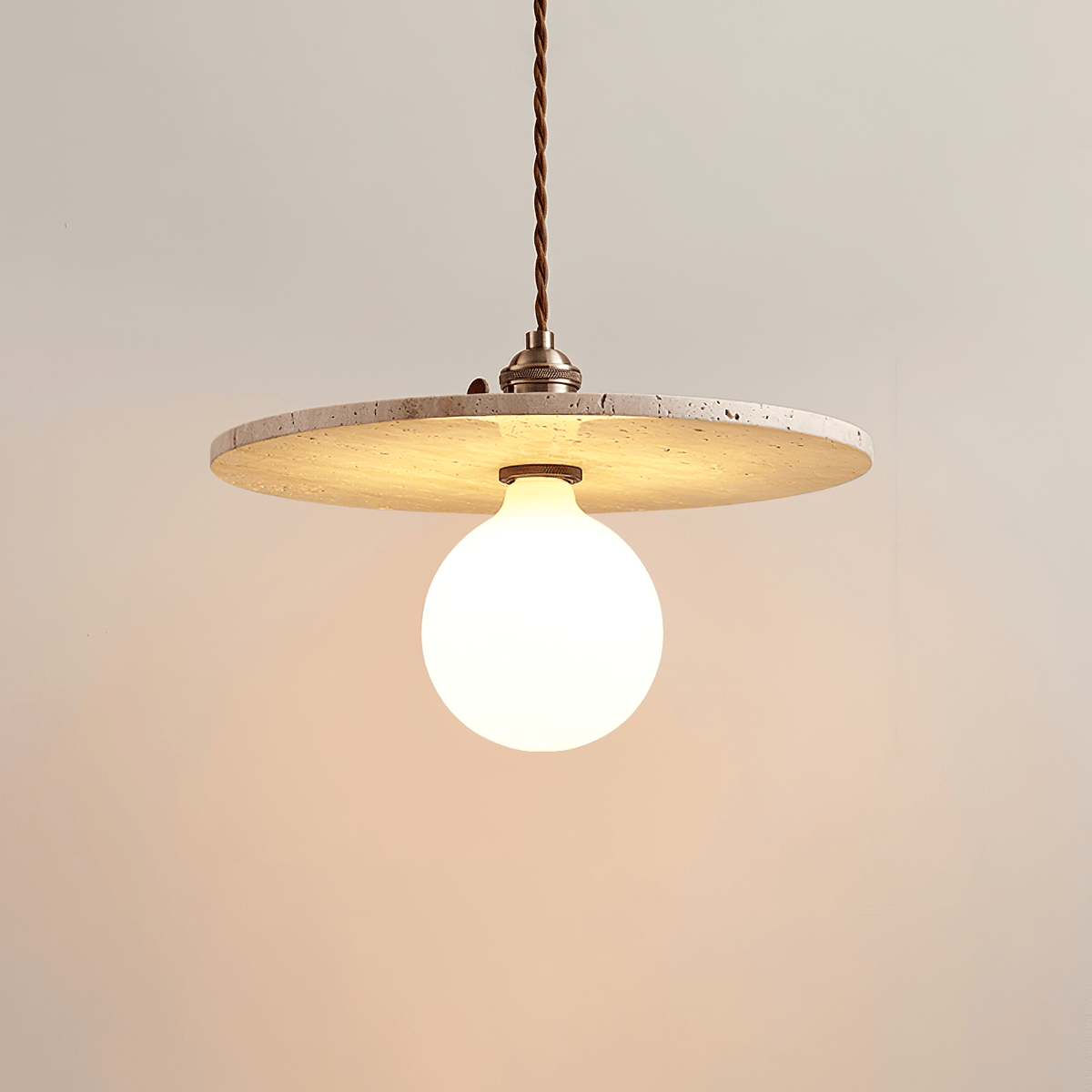 Tavaora lámpara colgante minimalista en travertino