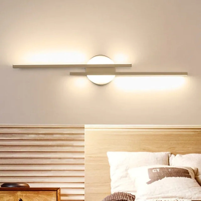 Arisha Minimalita Lineal Metal LED Aplique de Pared Negra/Blanca