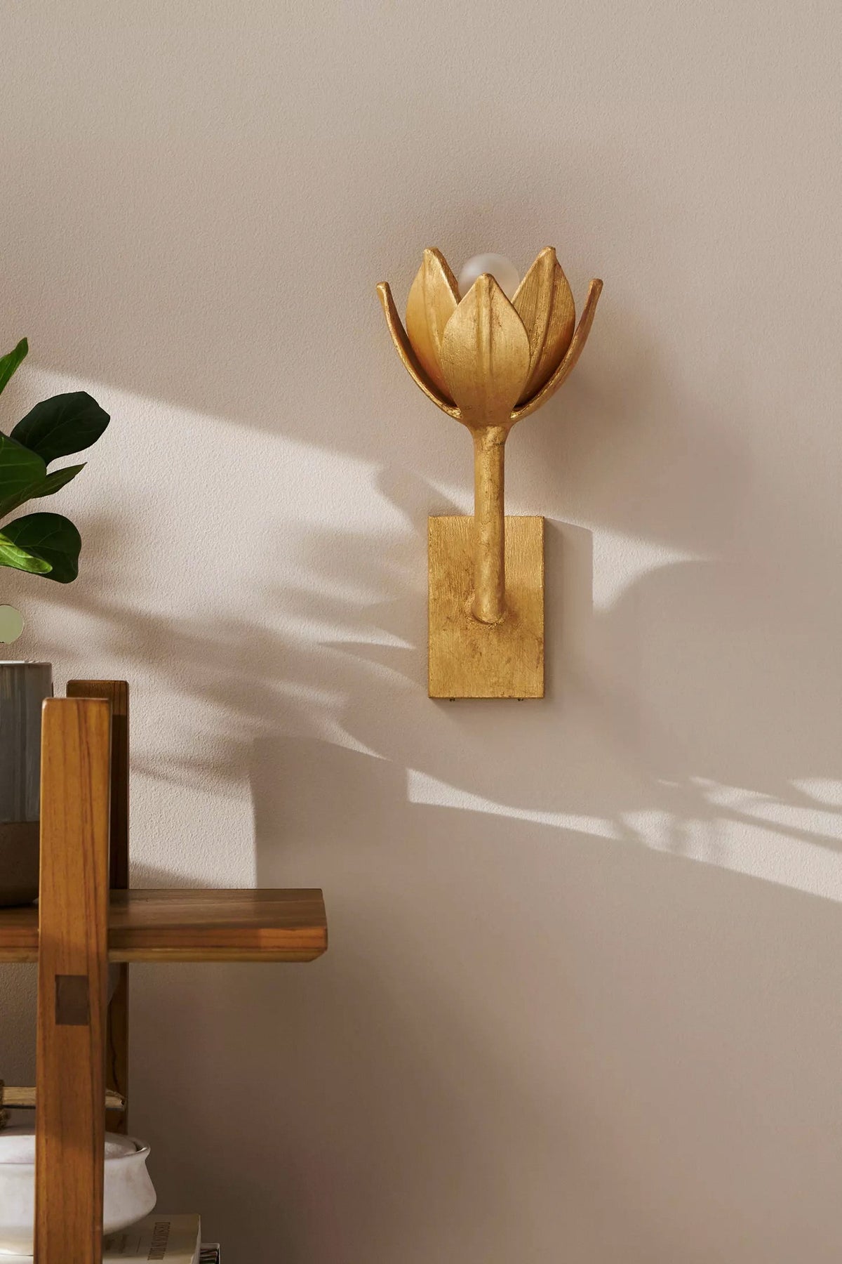 Ulfuvyn aplique de pared moderno minimalista de latón