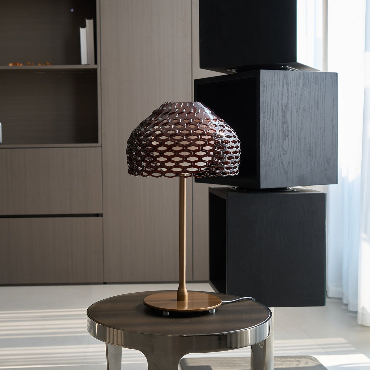 Vintace lámpara de mesa industrial de plástico