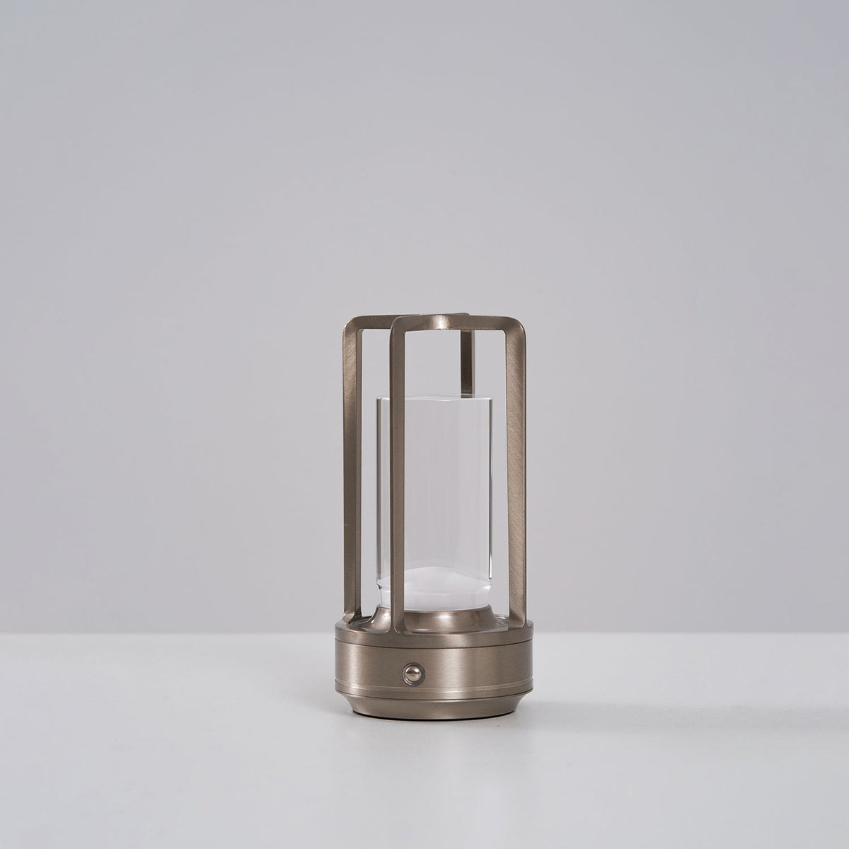 Solvane lámpara de mesa recargable
