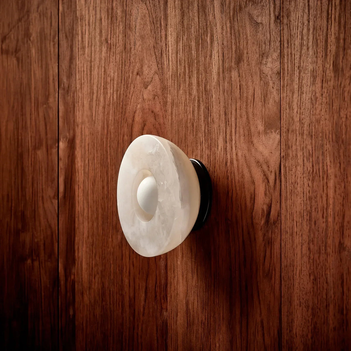 Jade Deisgn Wall Lamp