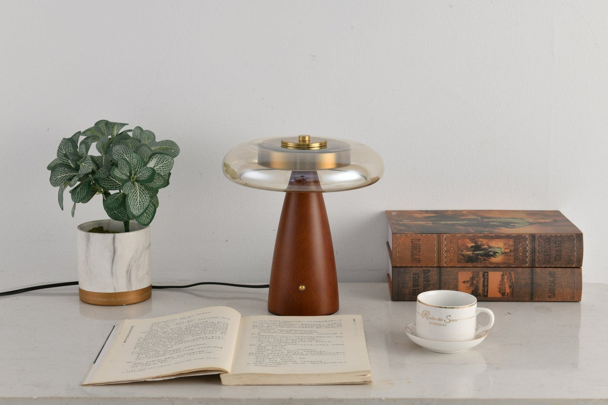 Lámpara de mesa de vidrio con forma de seta