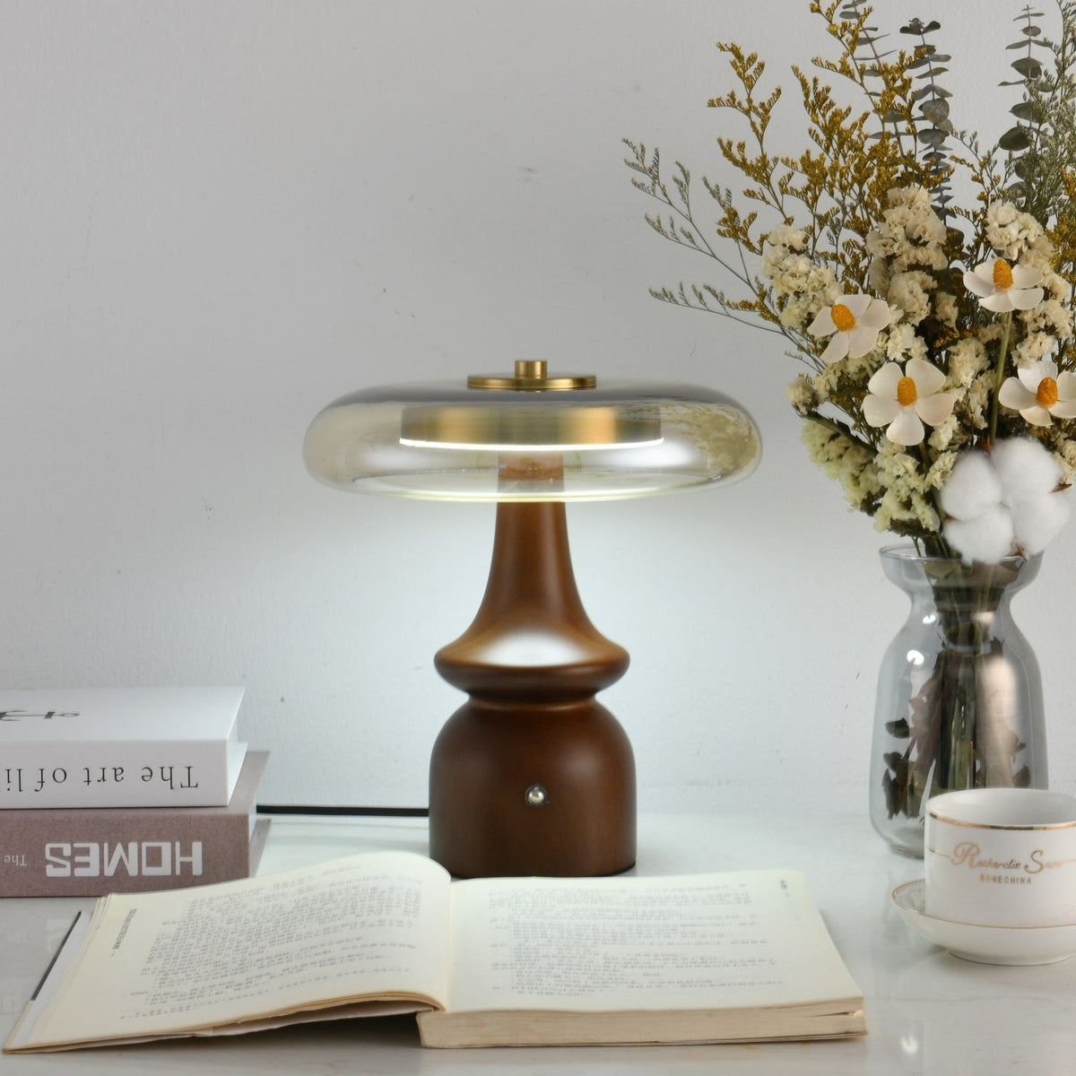 Lámpara de mesa de vidrio con forma de seta
