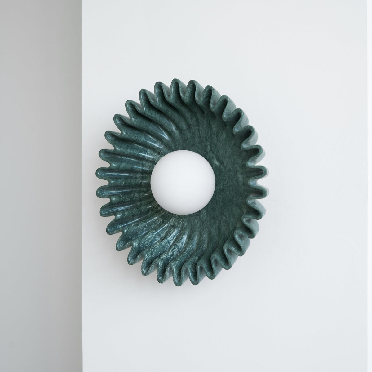 Avenisielle aplique de pared