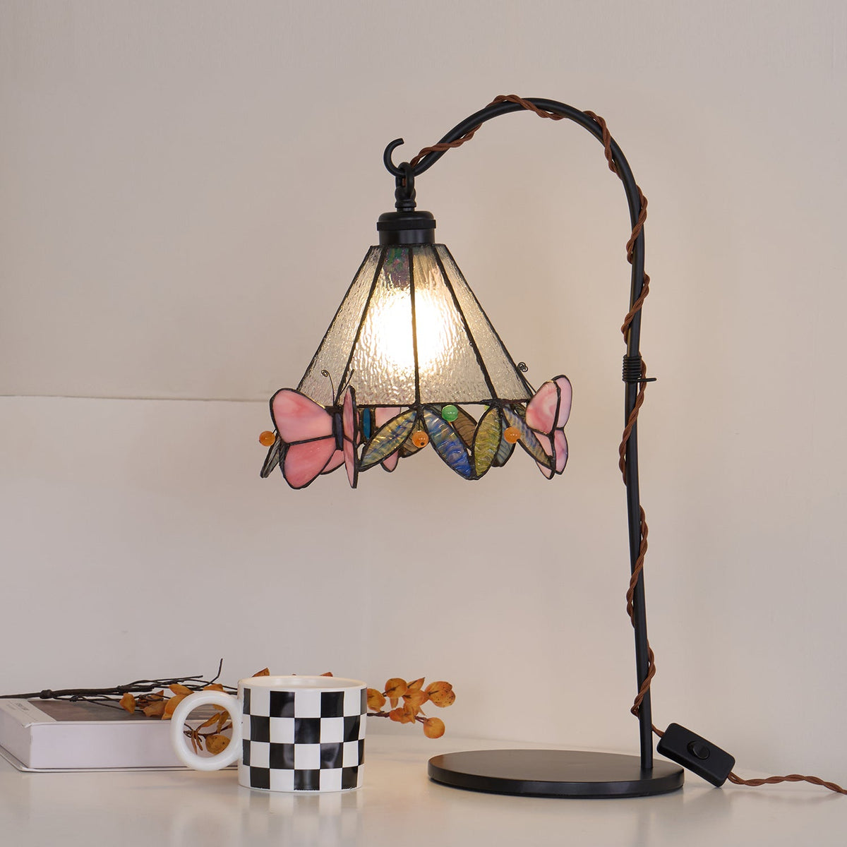 Teriirette lámpara de mesa