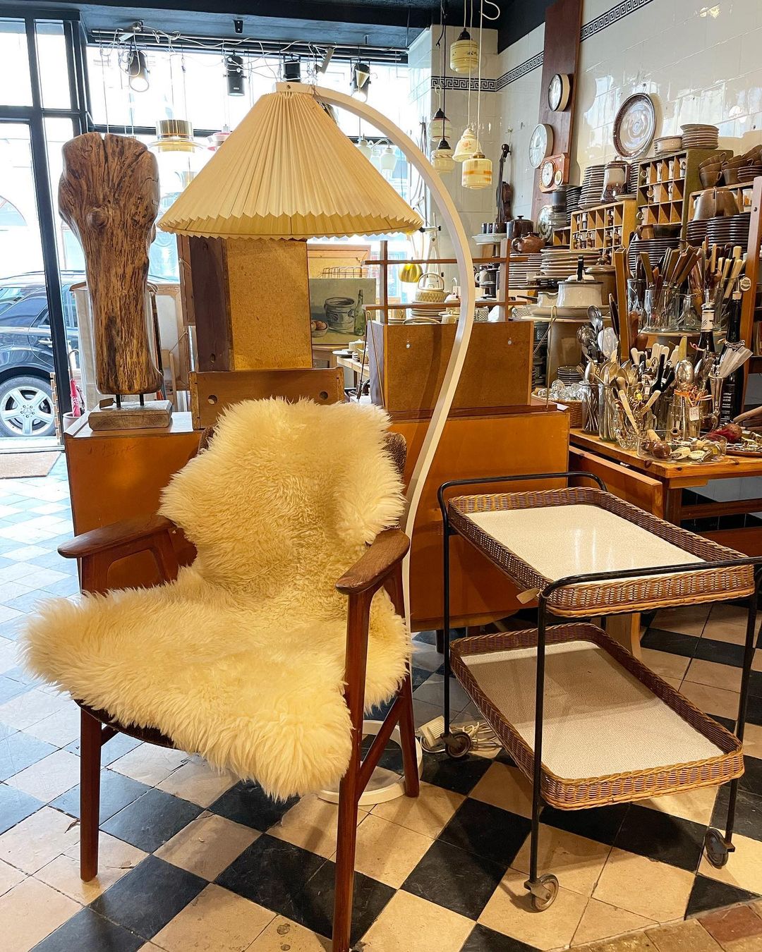 Viaro lámpara de pie de madera