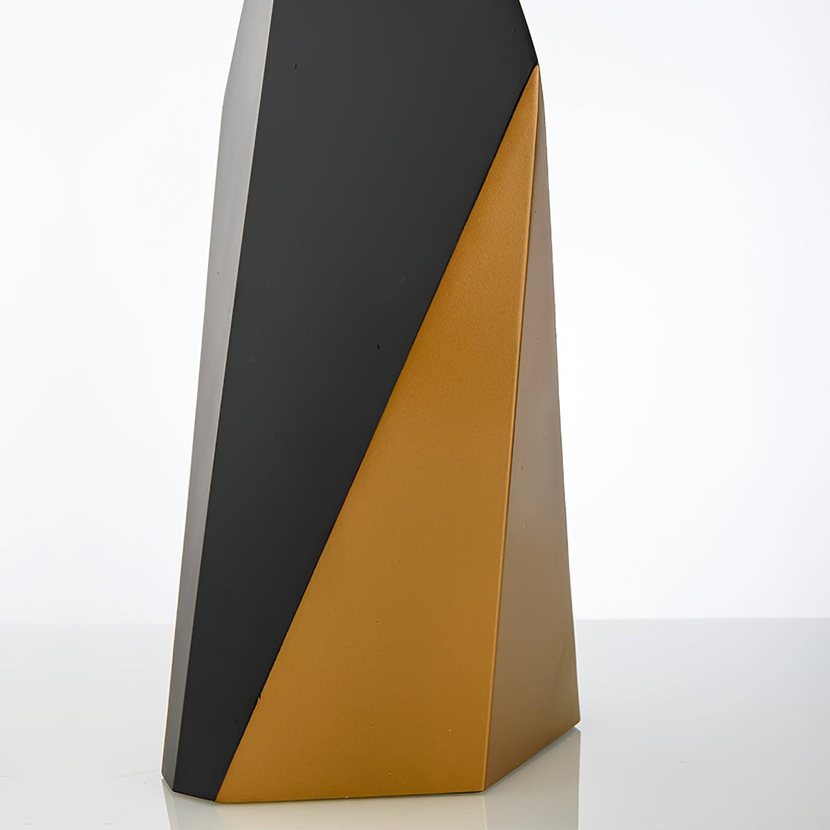 Prism lámpara de mesa contemporánea de tejido