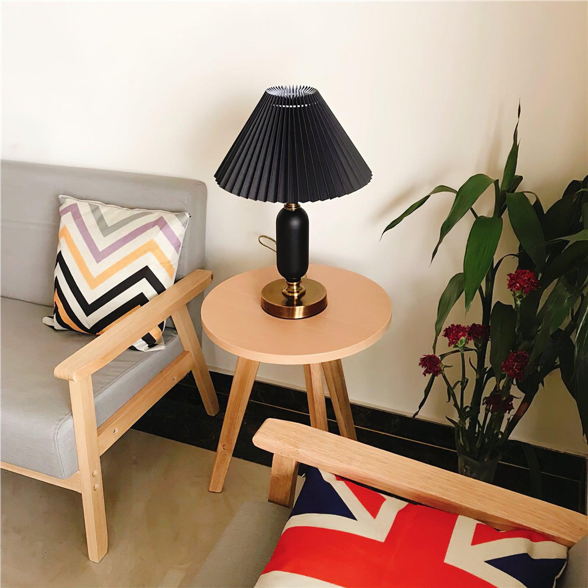 Aurmarila lámpara de mesa de tejido