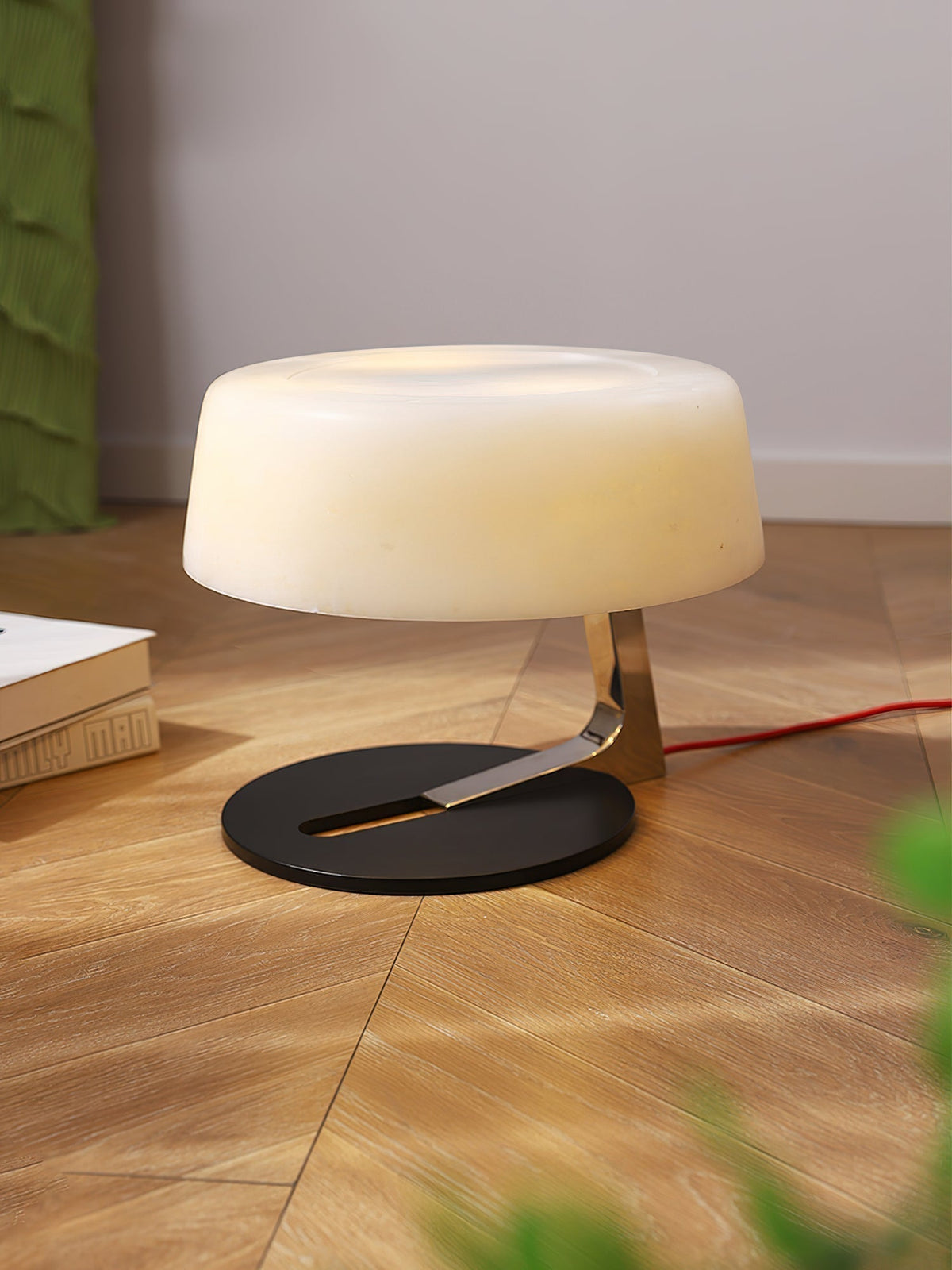 Nysolora lámpara de mesa cúpula alabastro