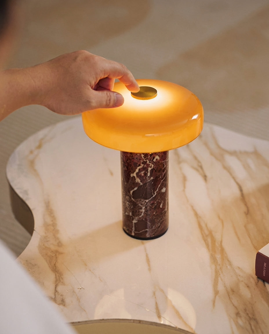 Lámpara de mesa Casterstone