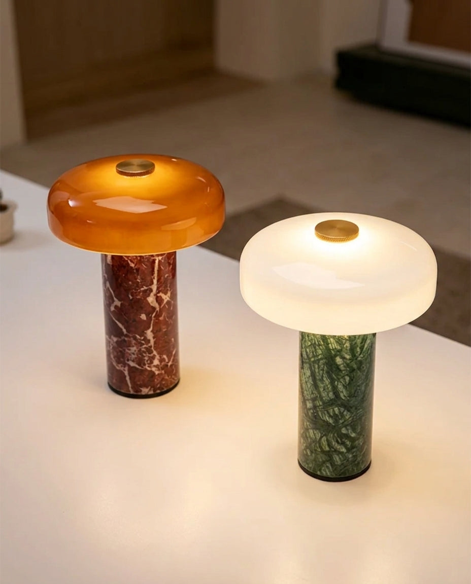 Lámpara de mesa Casterstone