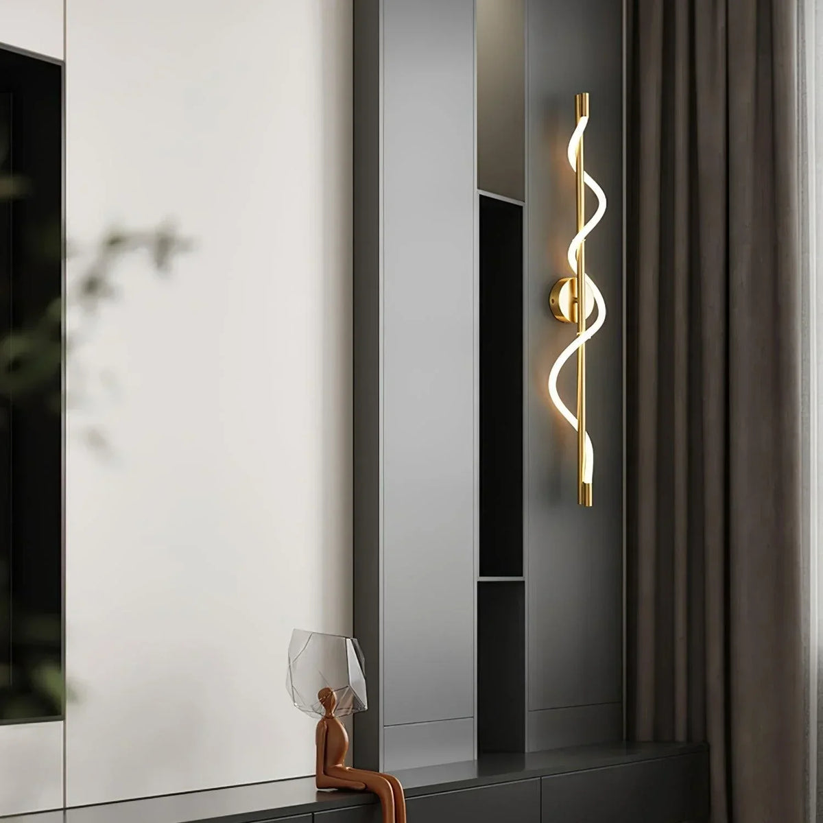 Vortex Flexible Curve Wall Light