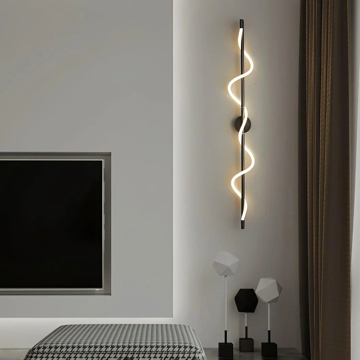Vortex Flexible Curve Wall Light