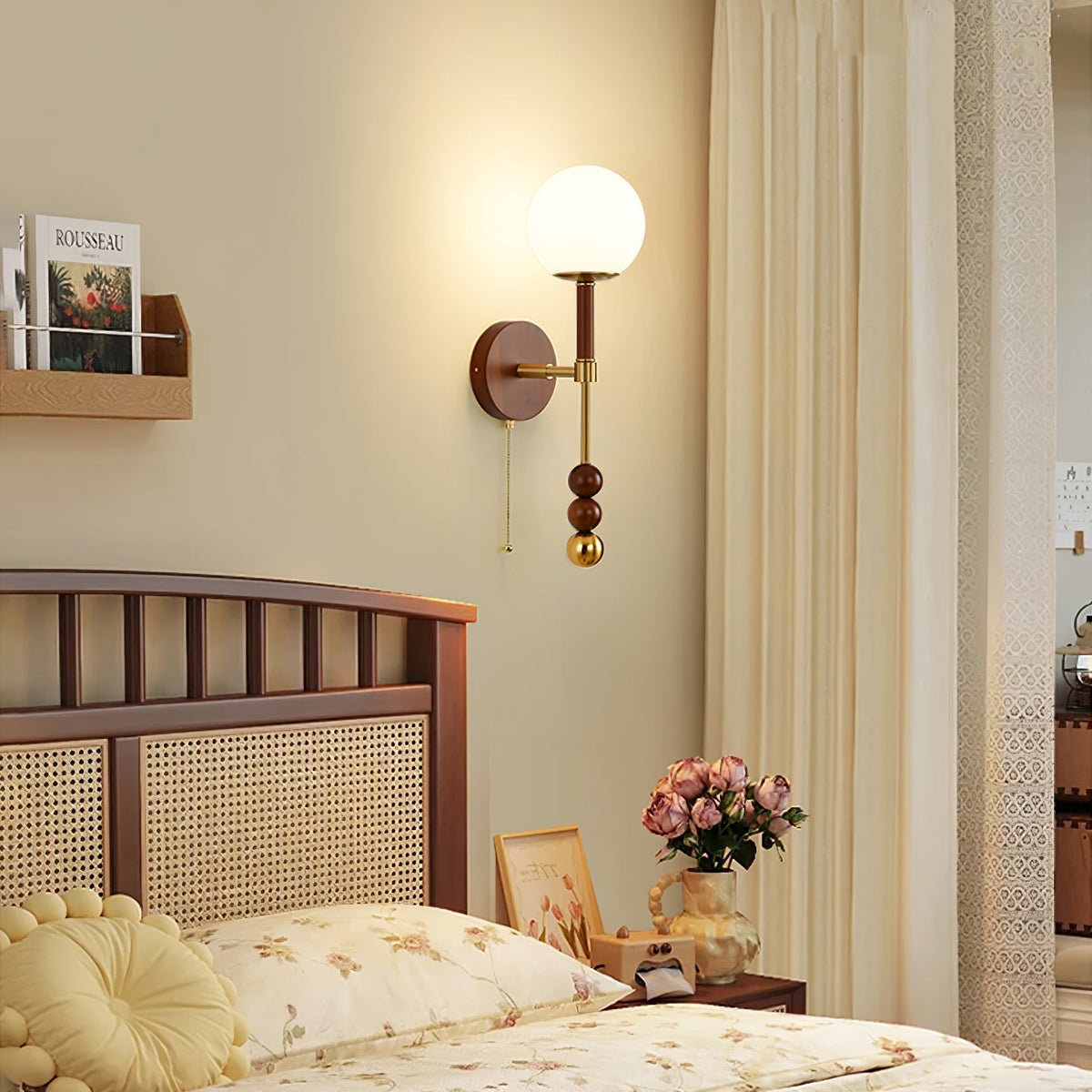 Hilda aplique de pared Roma elegancia de madera