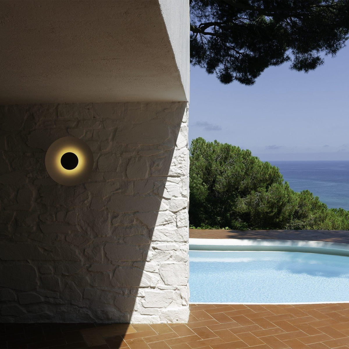 Xevan aplique de pared elegancia Simplicity resplandor
