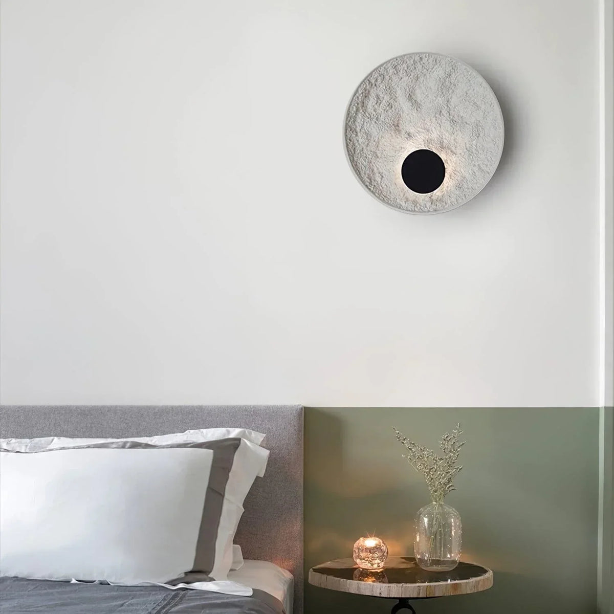 Byers Wall Lamp Round Resin