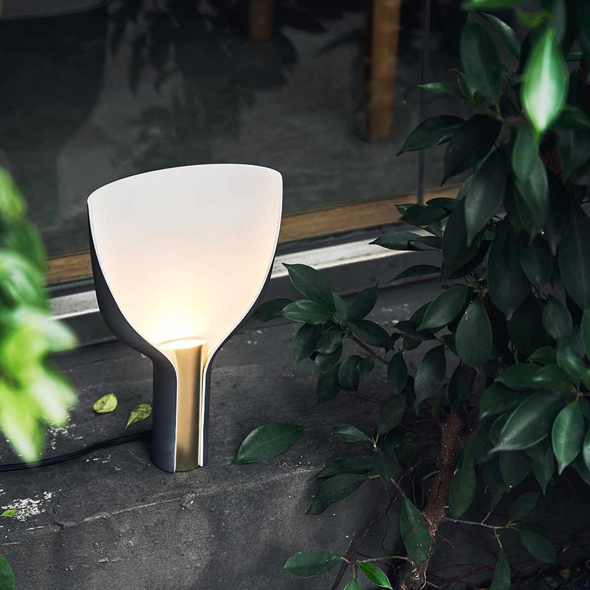 Jett lámpara de mesa moderna