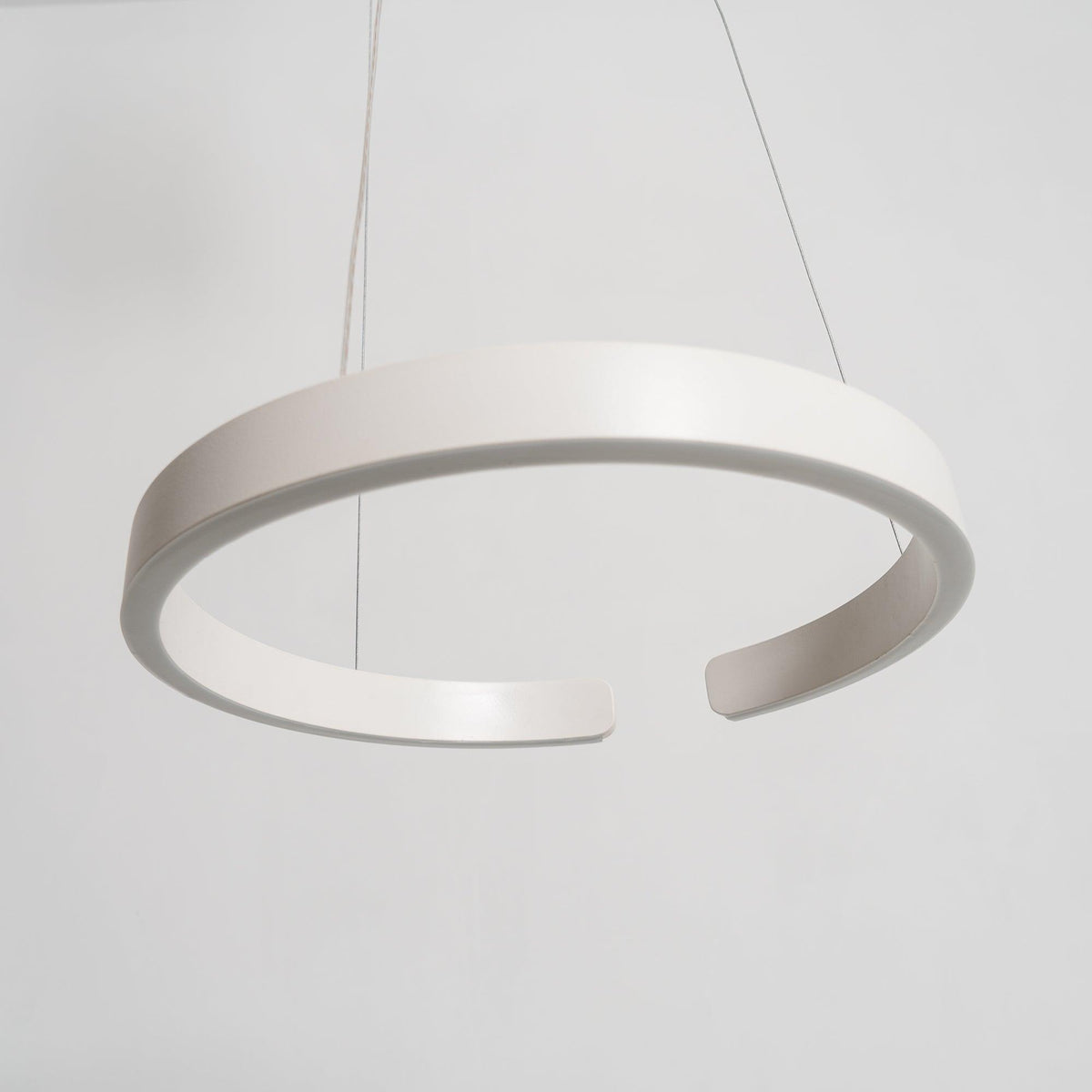 Ringe lámpara colgante
