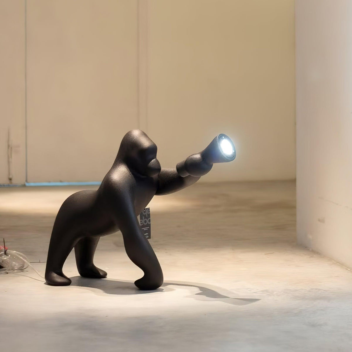 Gorilla lámpara de pie