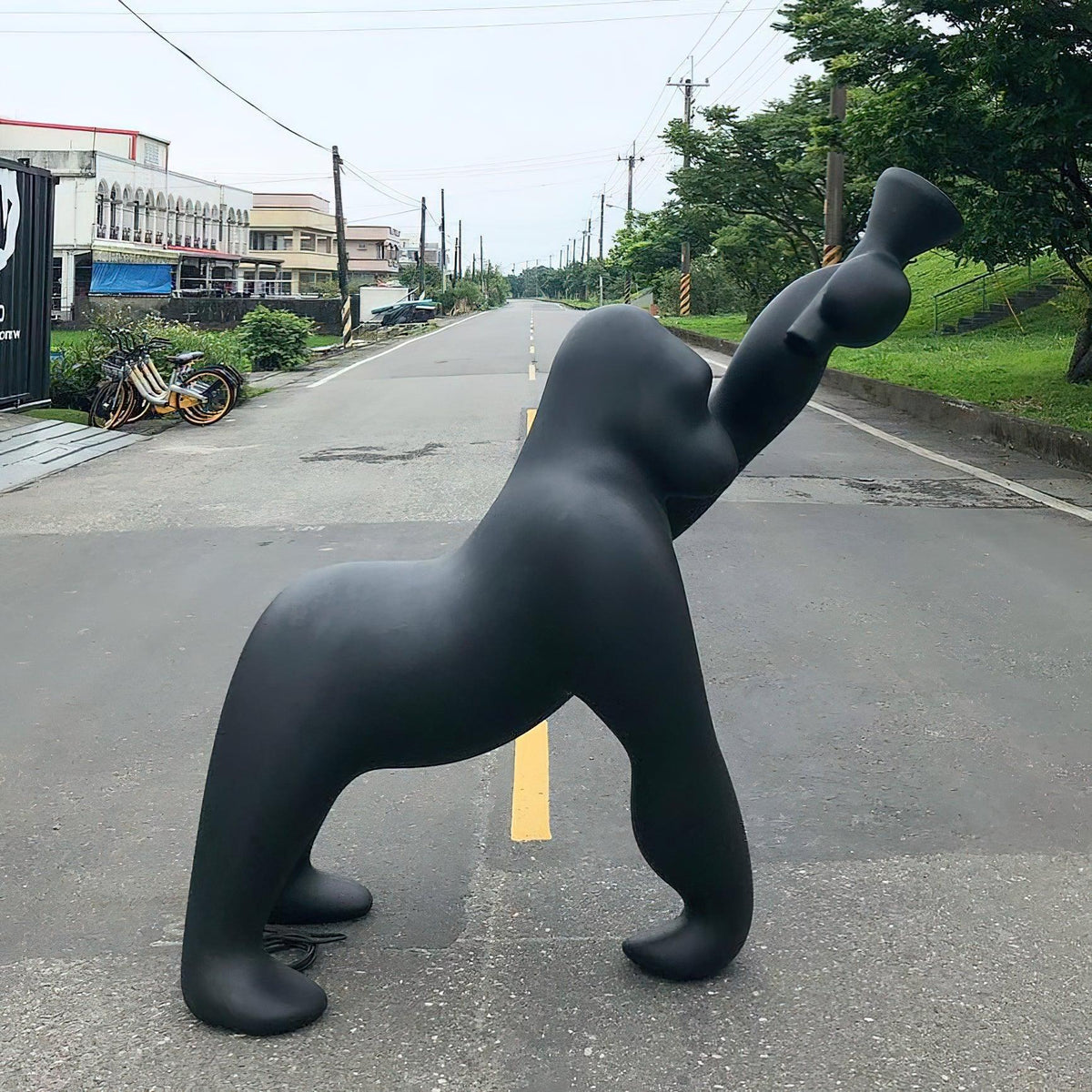 Gorilla lámpara de pie