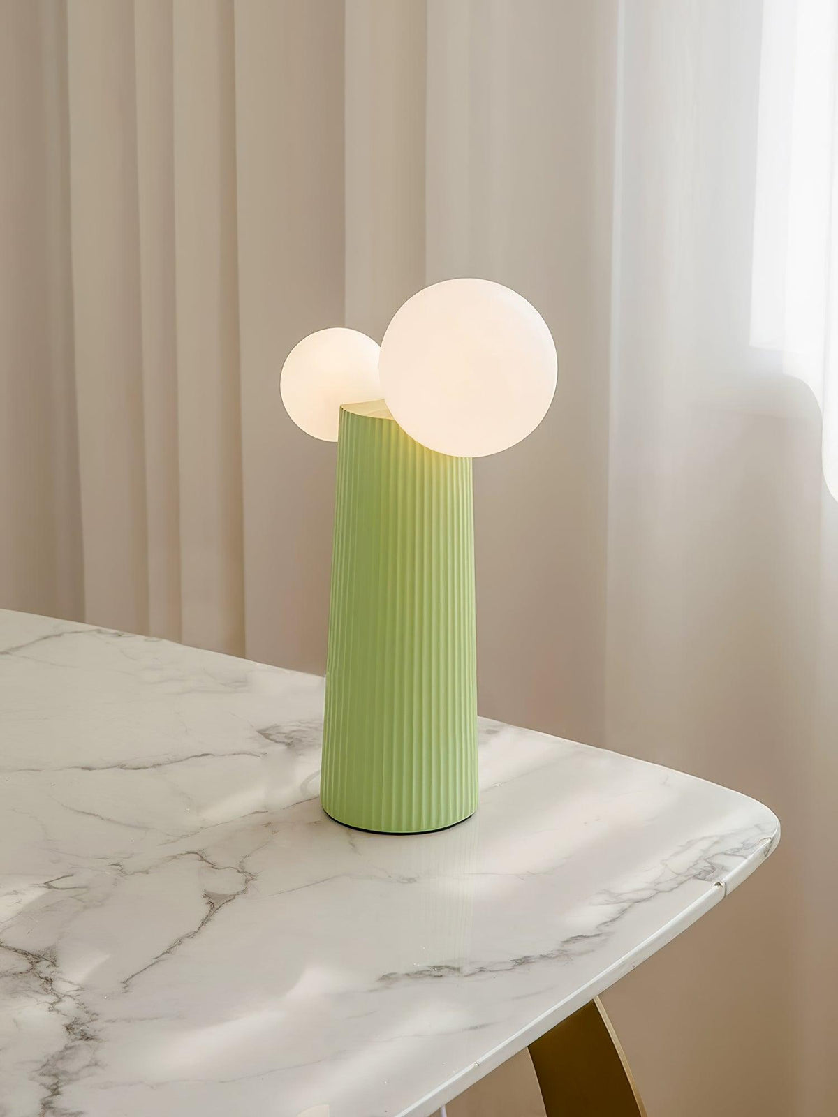 Miruine lámpara de mesa Land