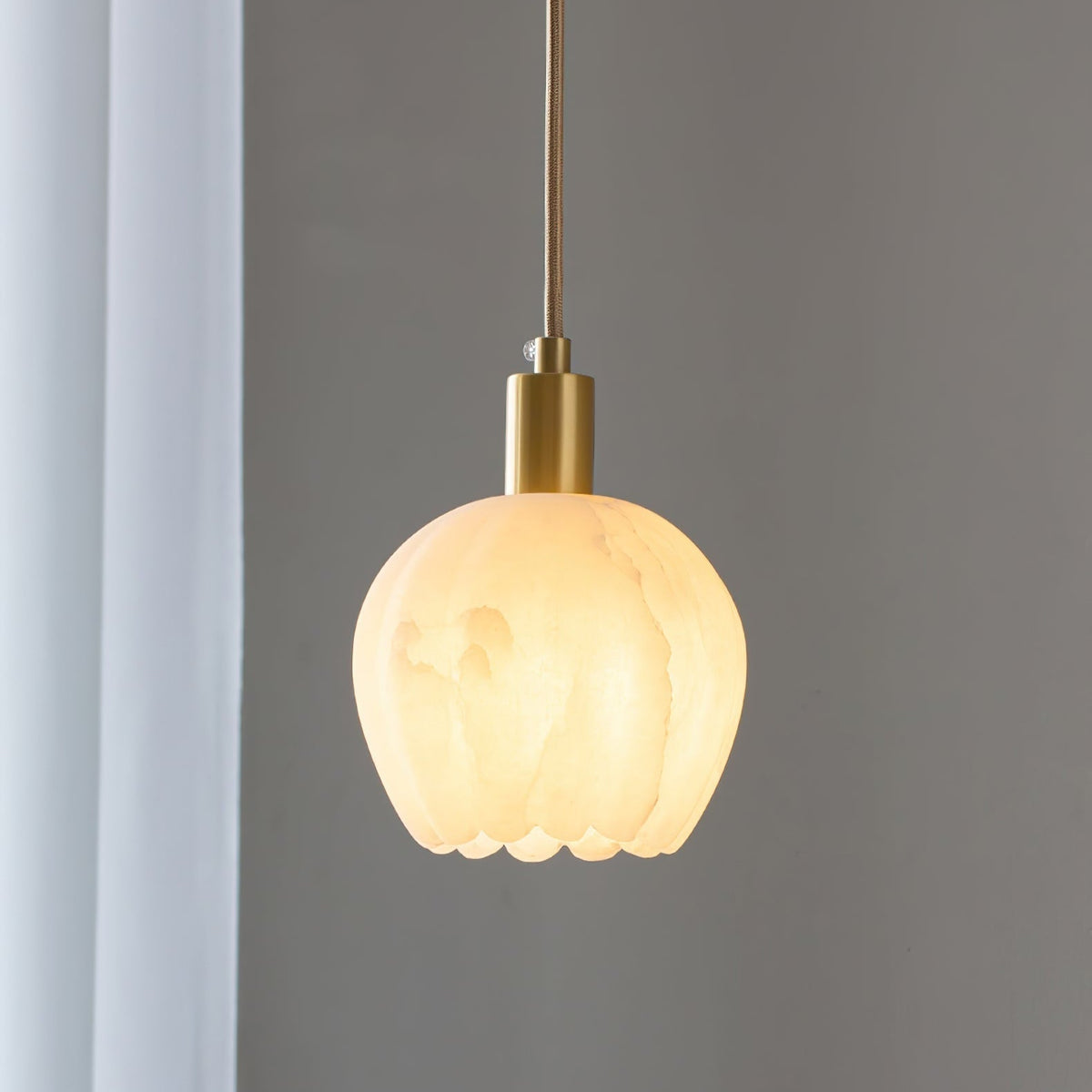 Ritta Pendant Light Flower-shaped Alabaster