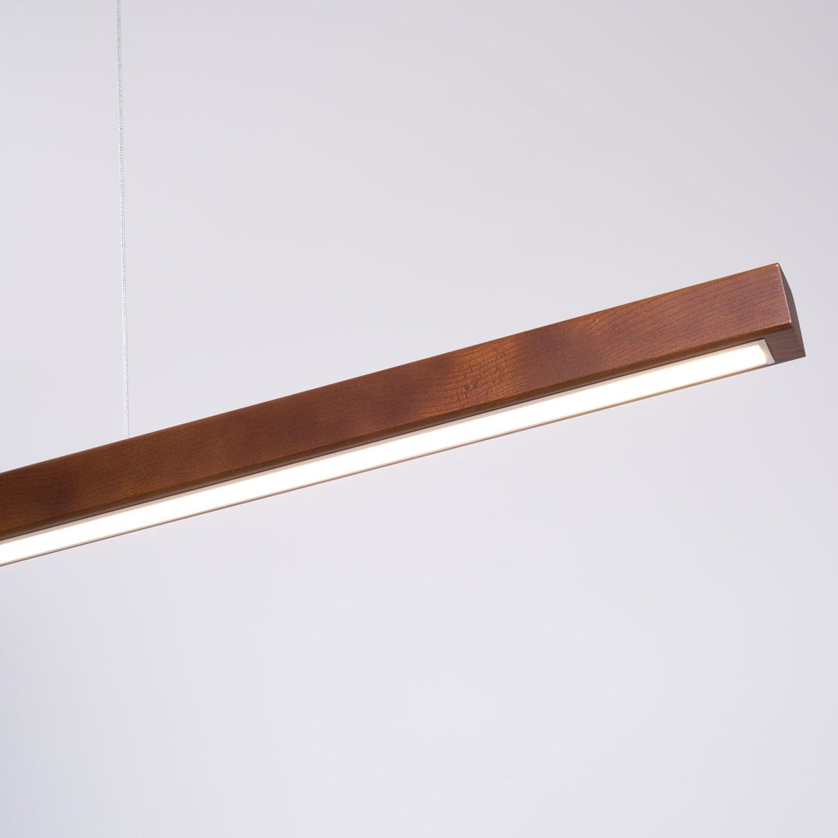 Aro lámpara colgante lineal de madera