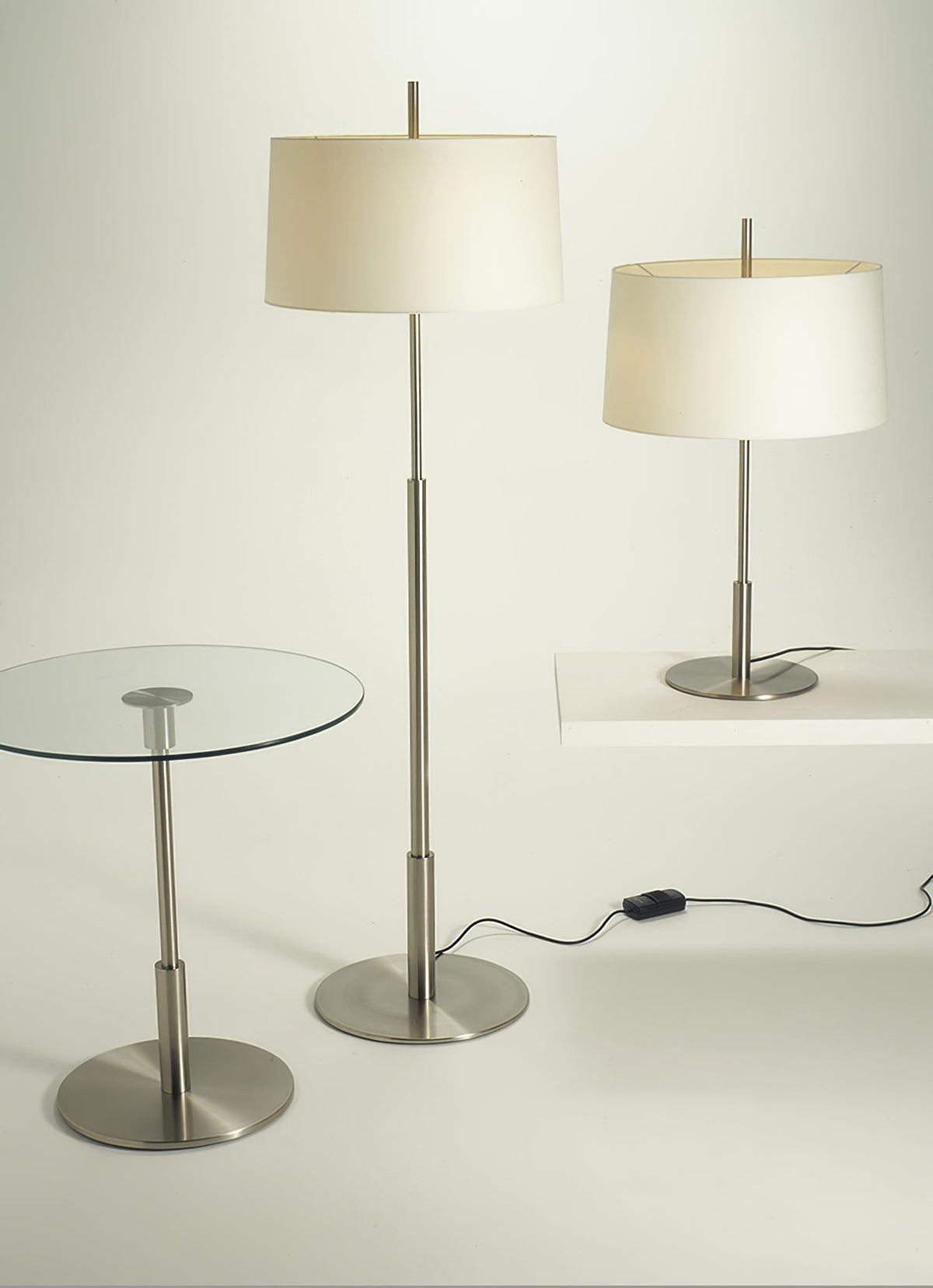 Silasn lámpara de mesa minimalista
