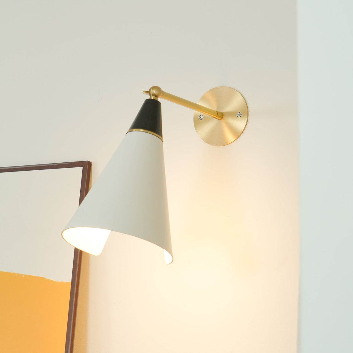Orieiella aplique de pared moderno minimalista de latón