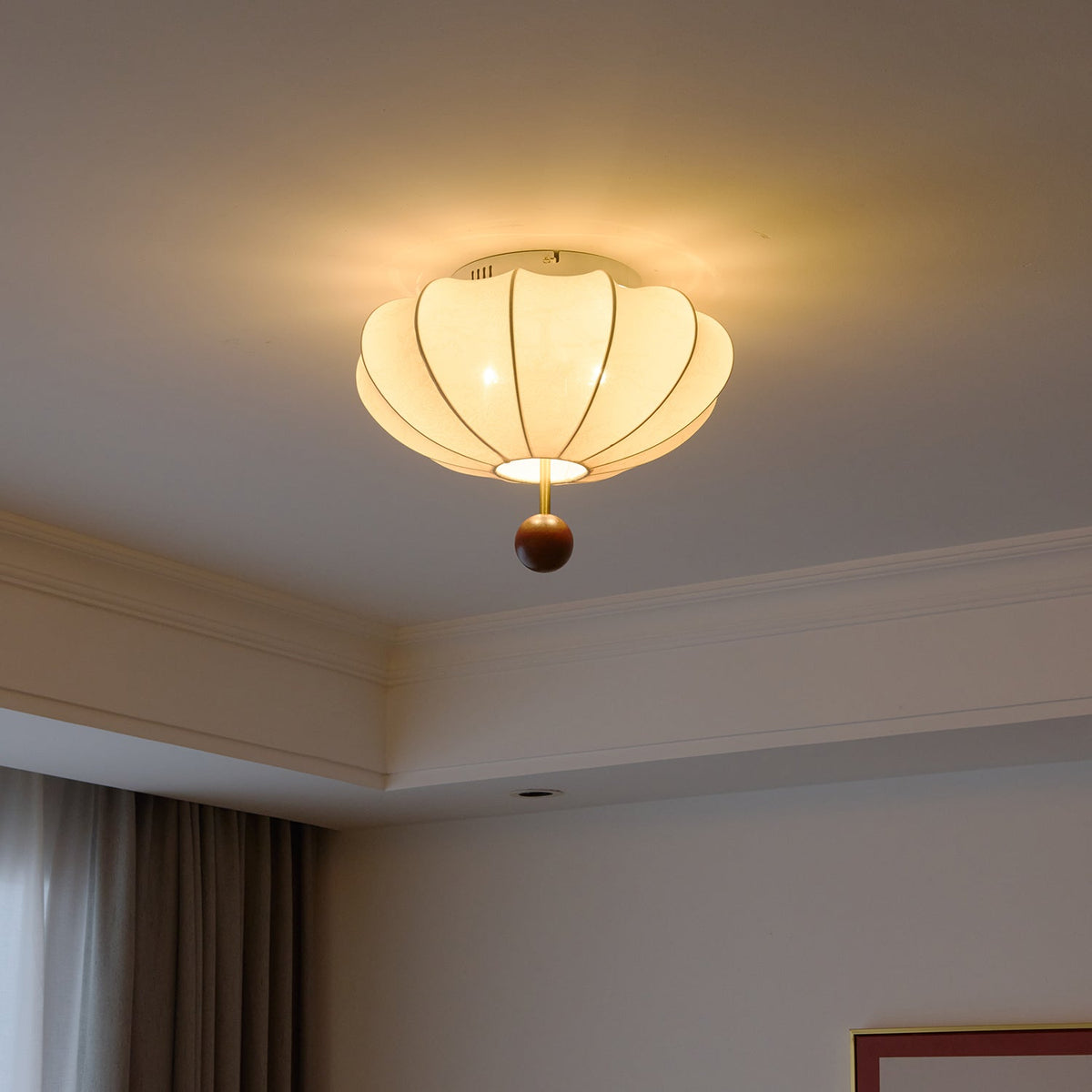 Rinelora lámpara de techo de madera y tejido con forma de farol