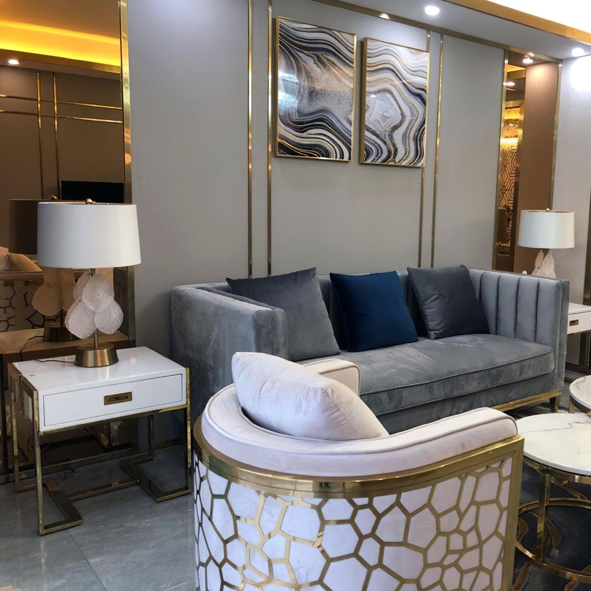Velivaine lámpara de mesa elegante de vidrio