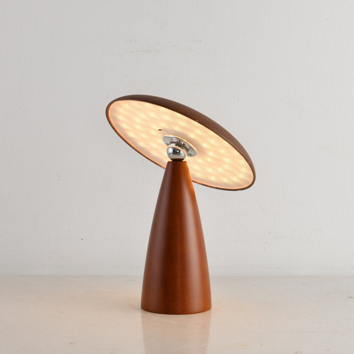 Orbis lámpara de mesa vintage de madera