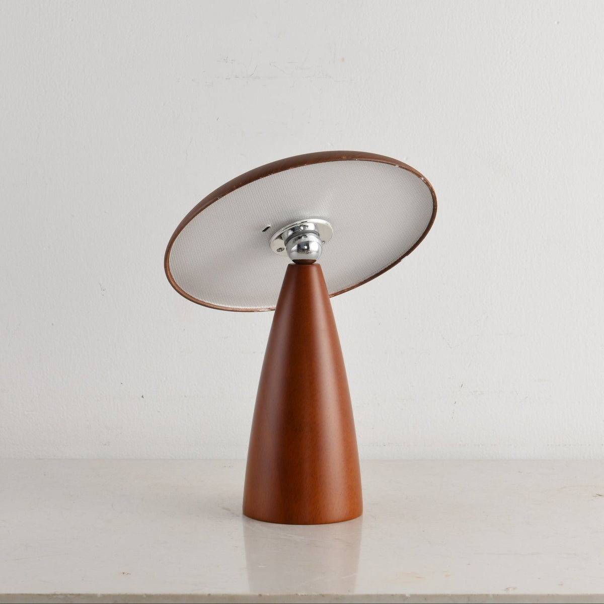 Orbis lámpara de mesa vintage de madera
