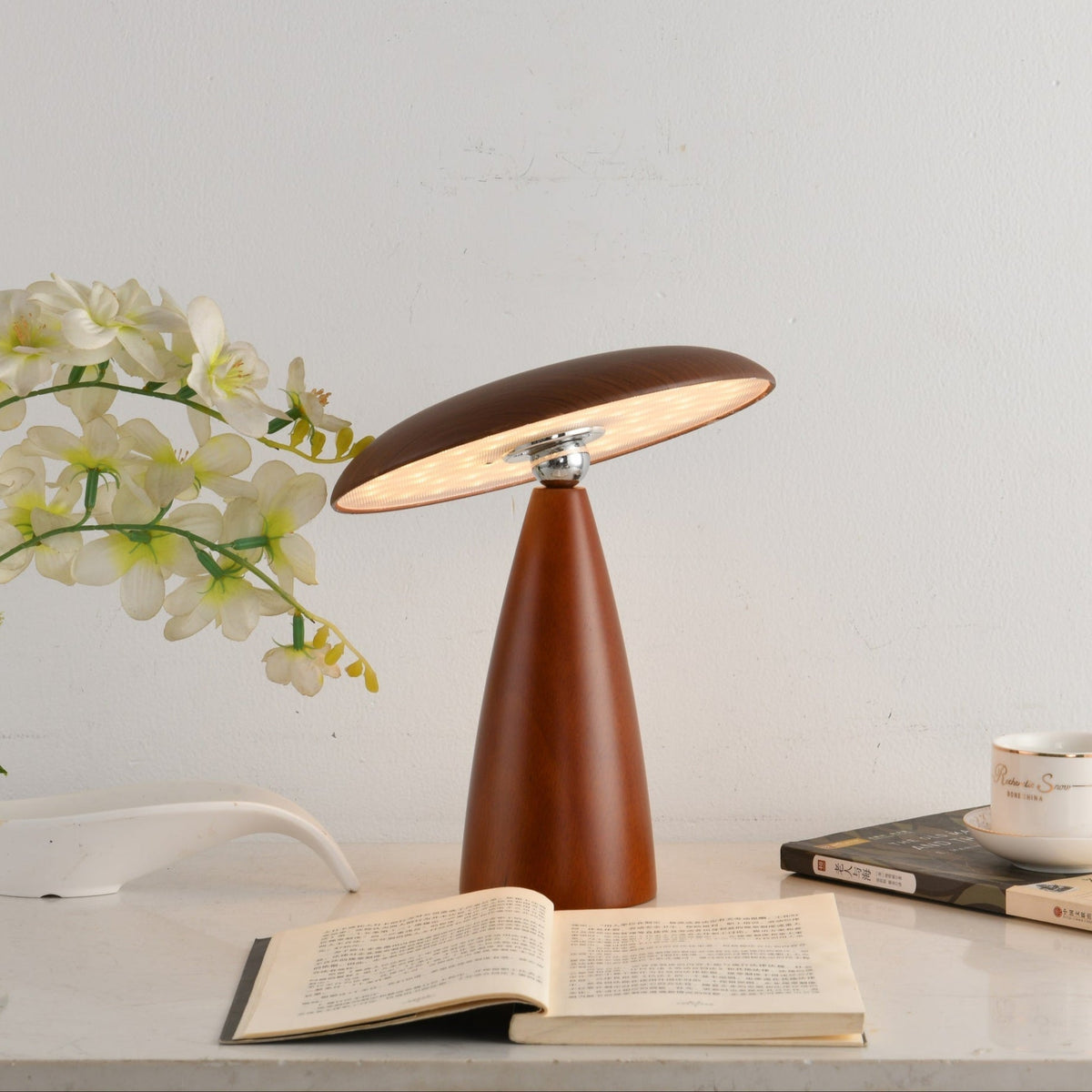Orbis lámpara de mesa vintage de madera