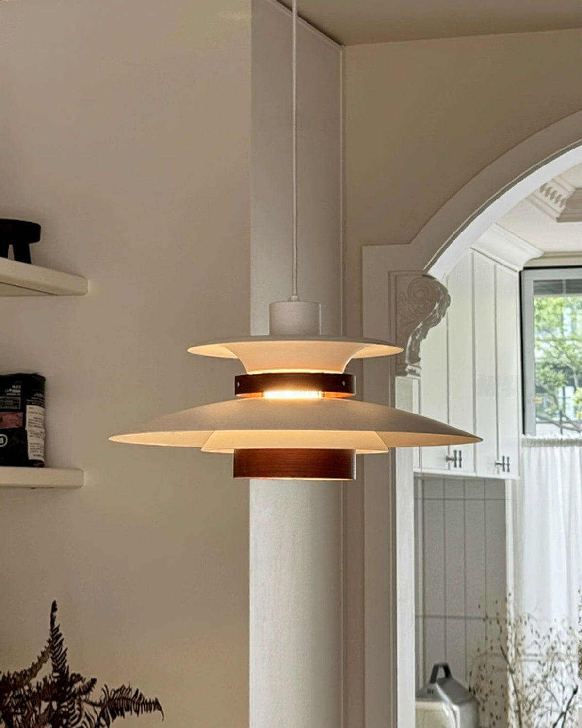 Xyla lámpara colgante de madera con pantalla superpuesta nórdica para comedor