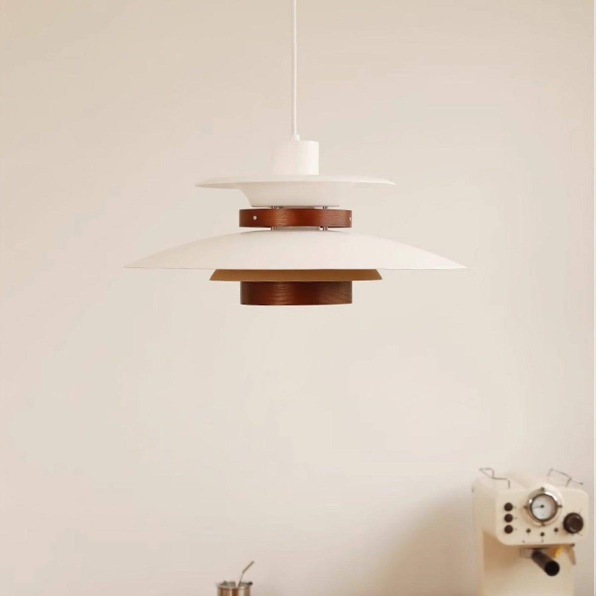 Xyla lámpara colgante de madera con pantalla superpuesta nórdica para comedor