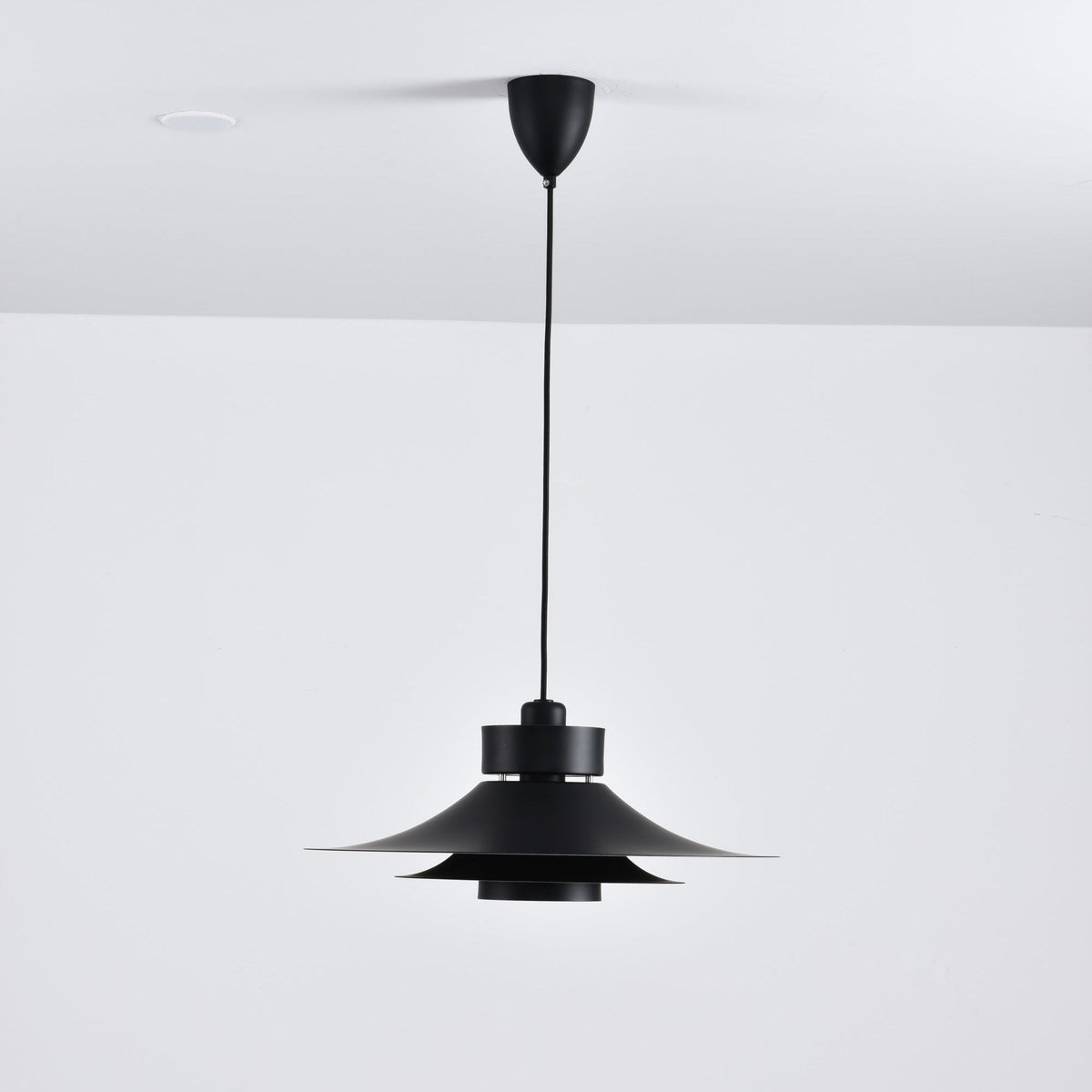 Rivivaya lámpara colgante minimalista
