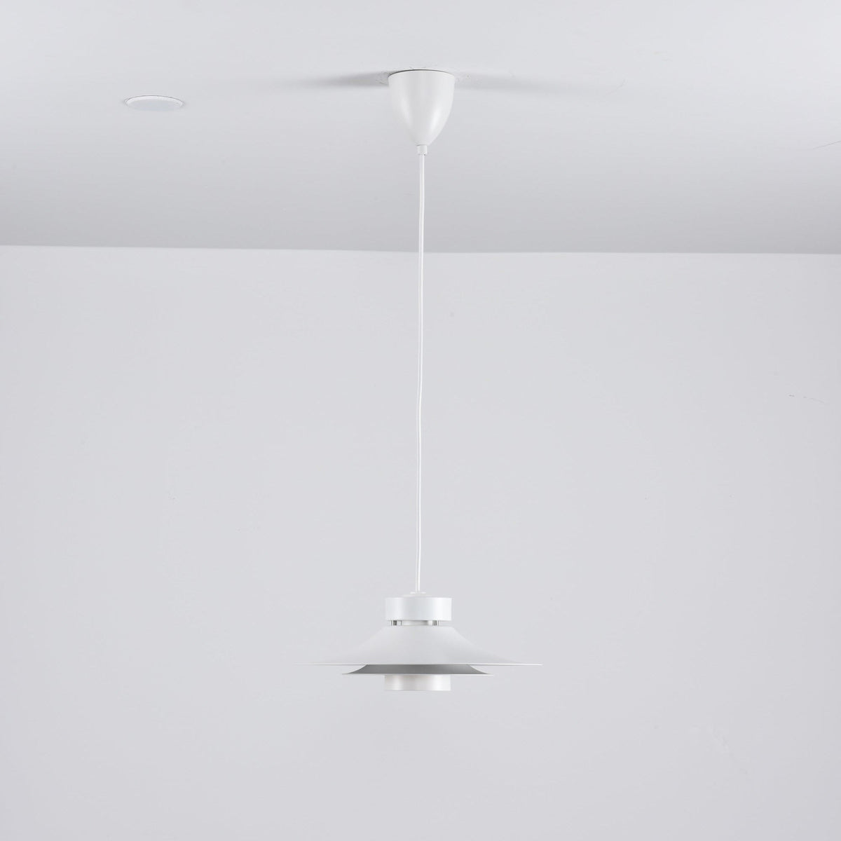 Rivivaya lámpara colgante minimalista