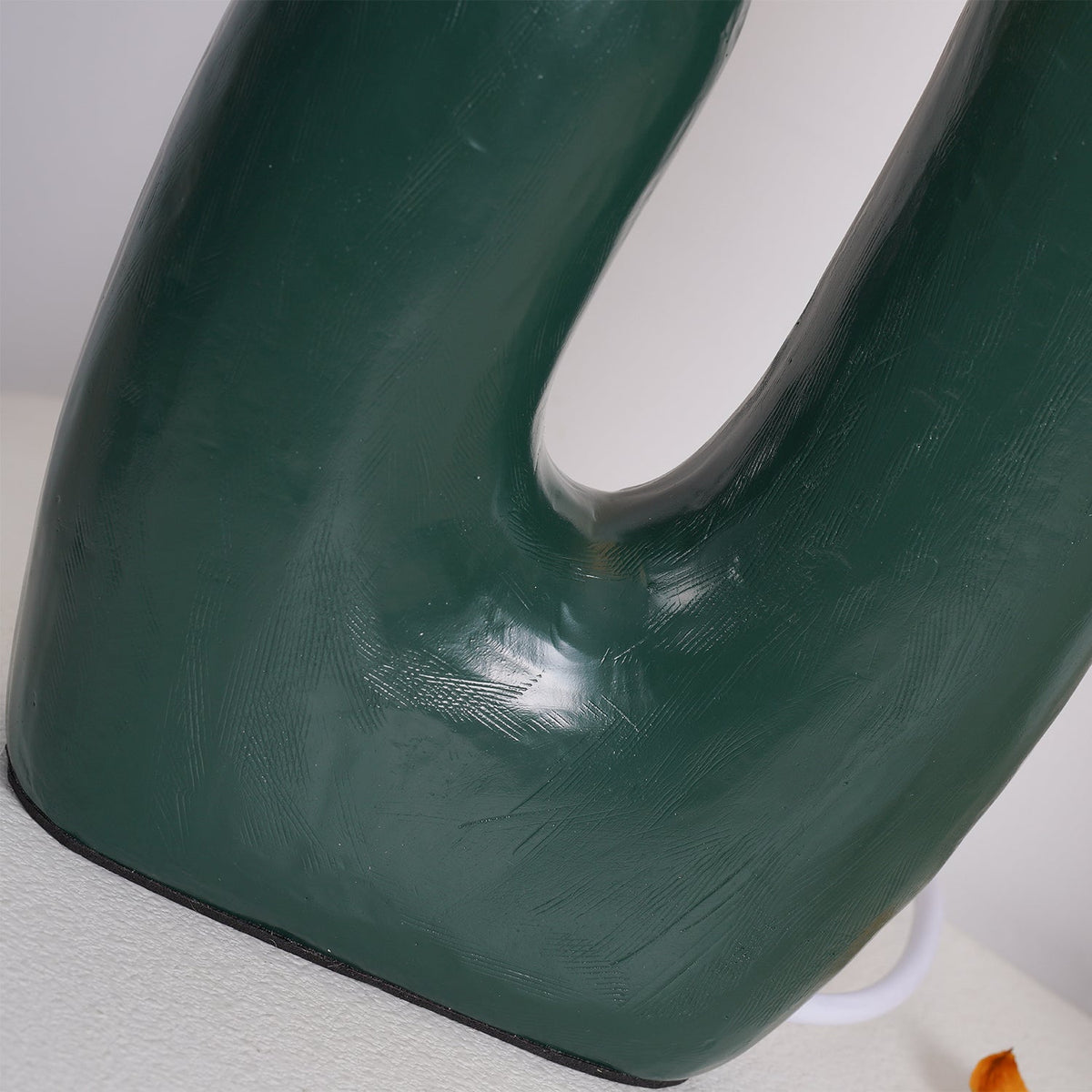 Elyrain lámpara de mesa artística de resina