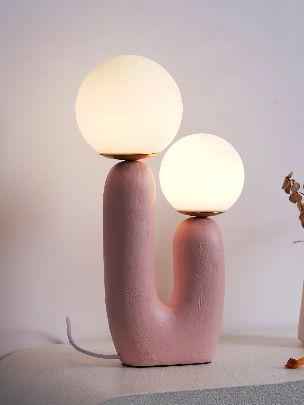 Elyrain lámpara de mesa artística de resina