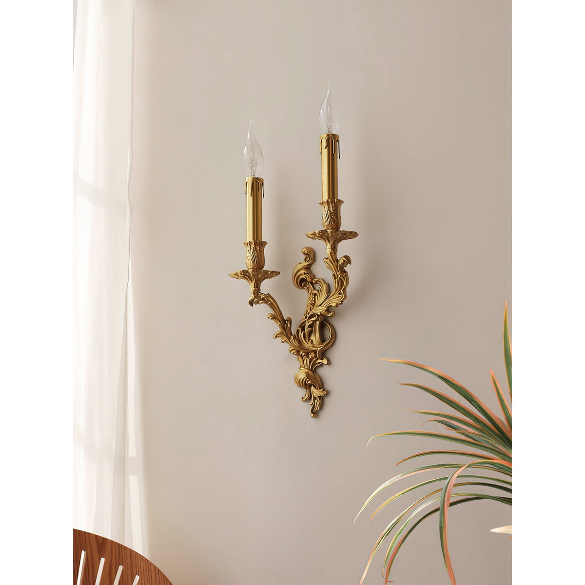 Apollo Palace Wall Light