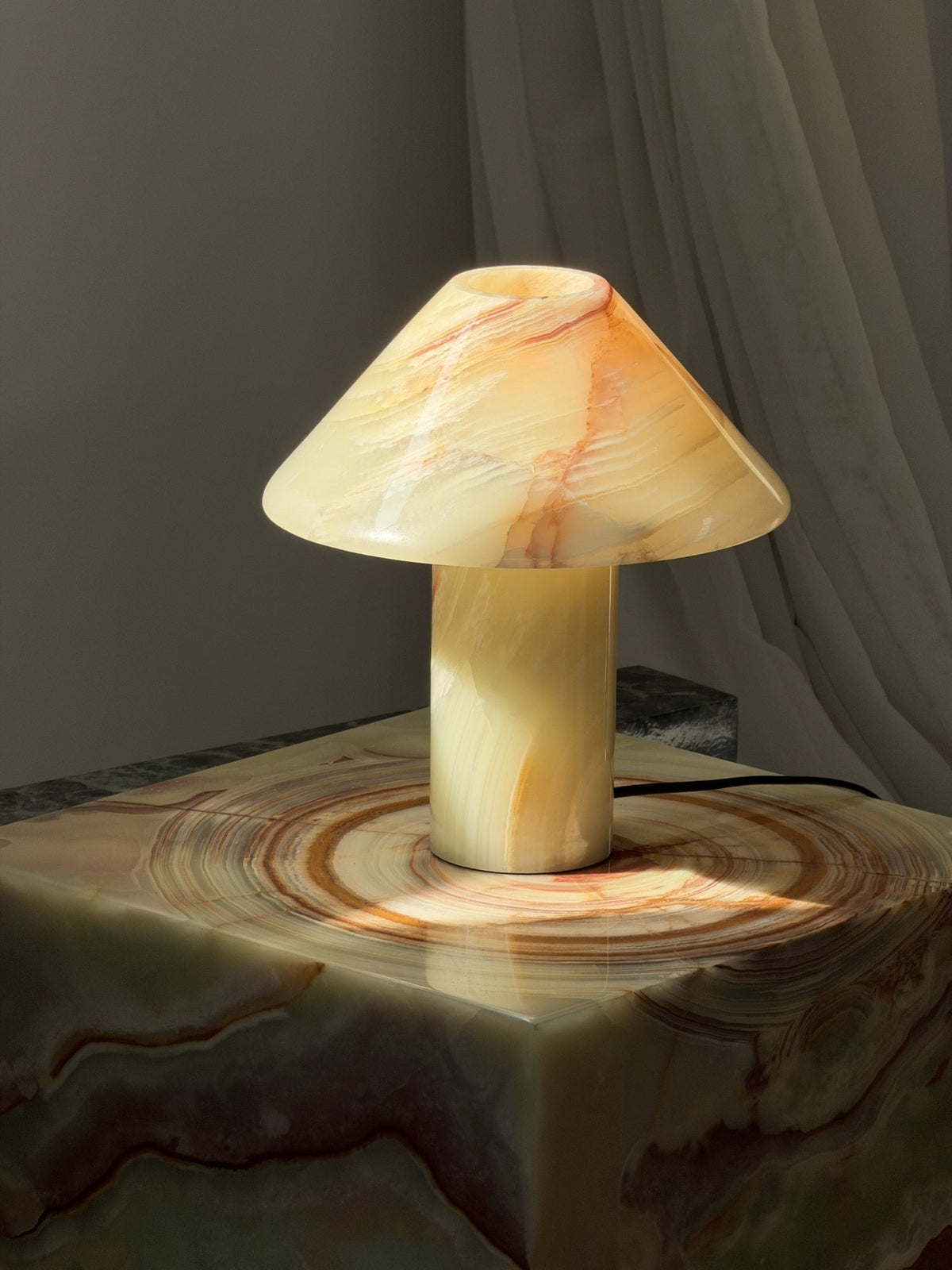 Pillar lámpara de mesa Stone