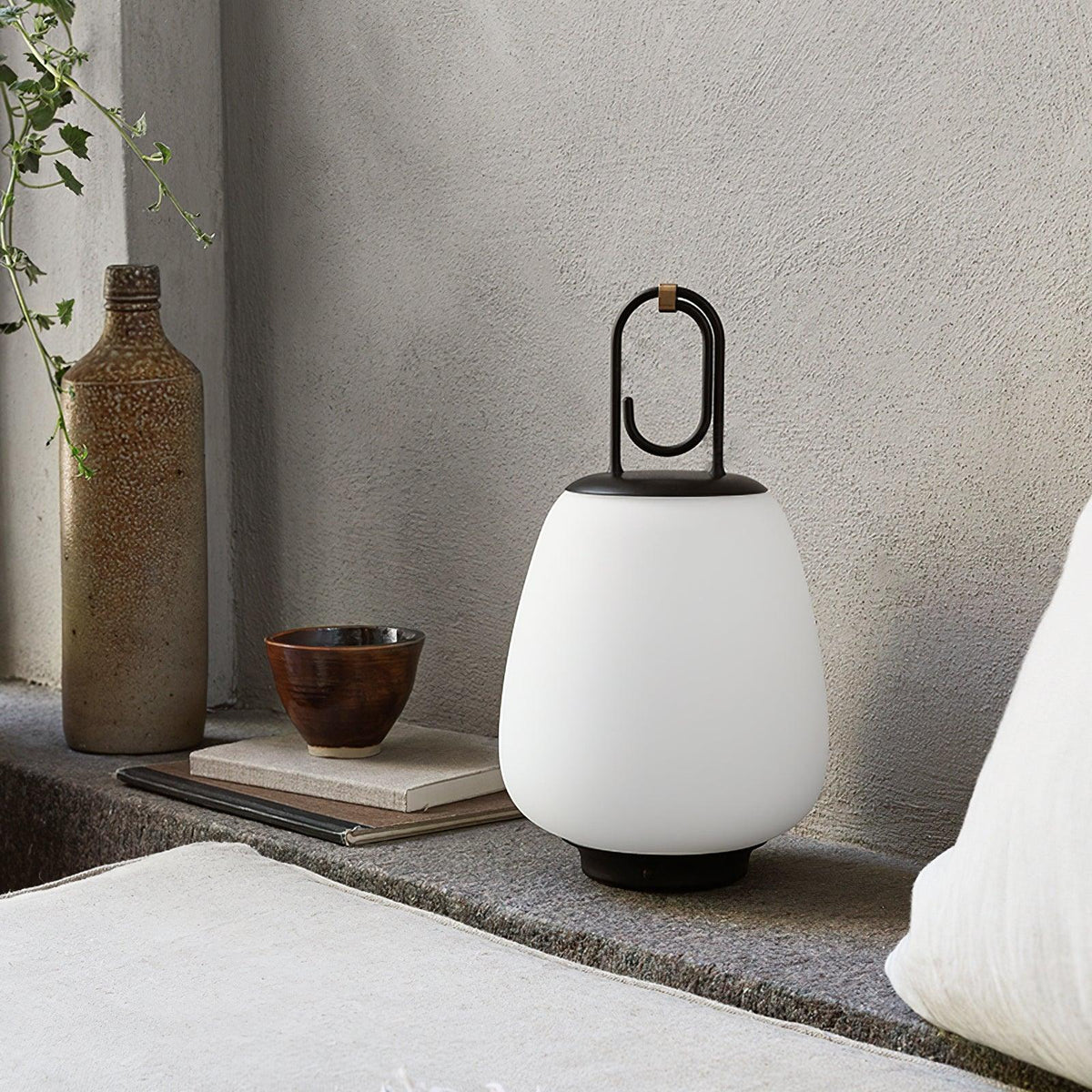 Olloril lámpara de mesa contemporánea de vidrio