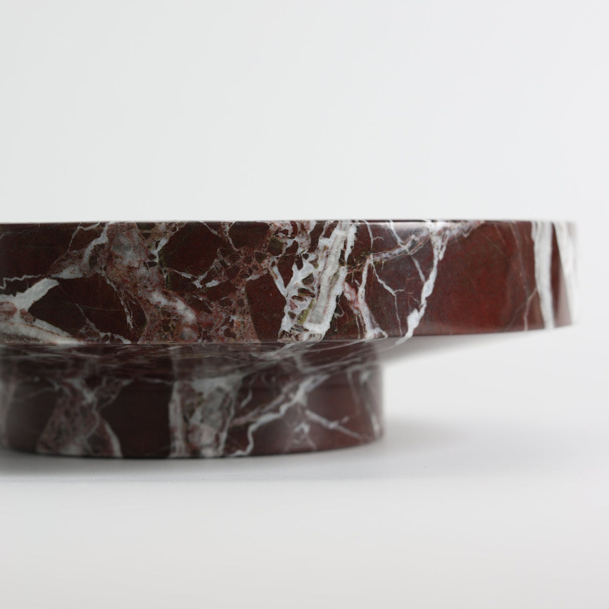 Cuenco de piedra con pedestal Tarrowstone