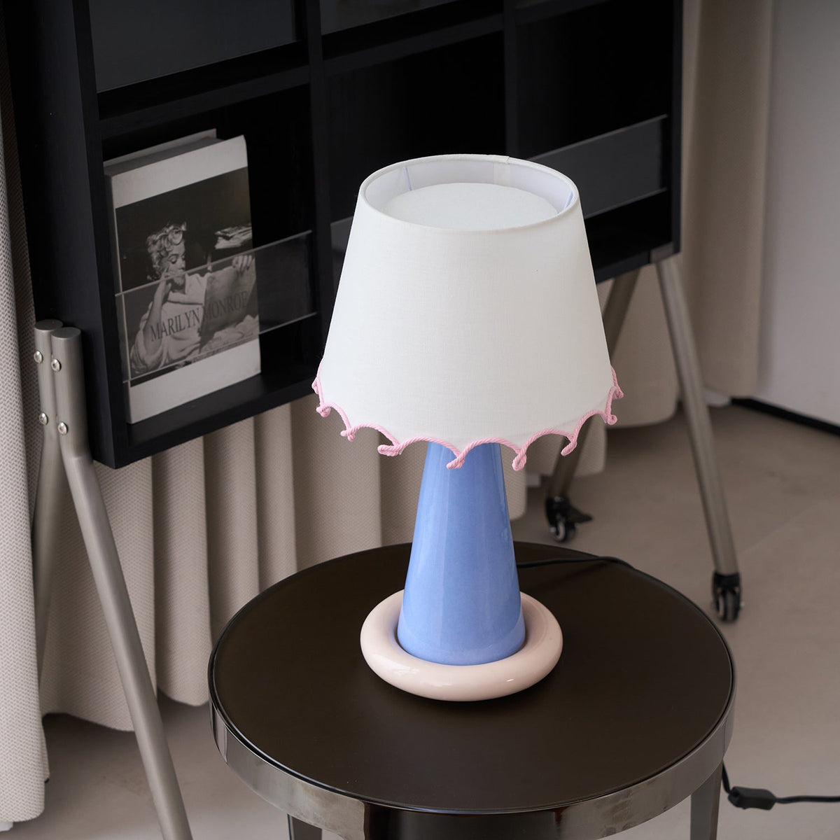 Teriiraya lámpara de mesa