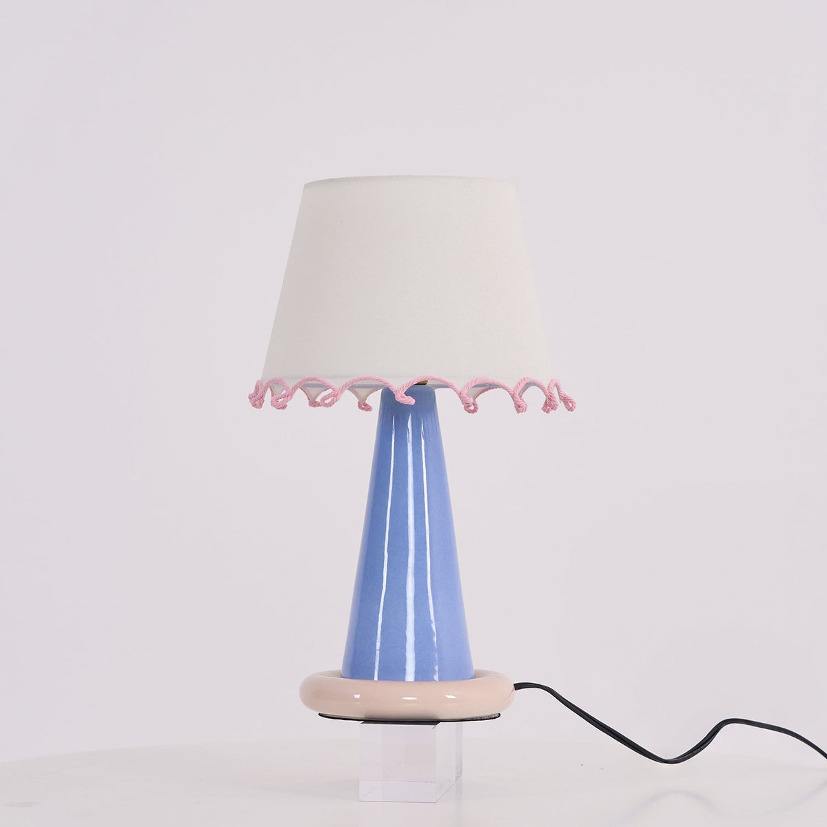 Teriiraya lámpara de mesa