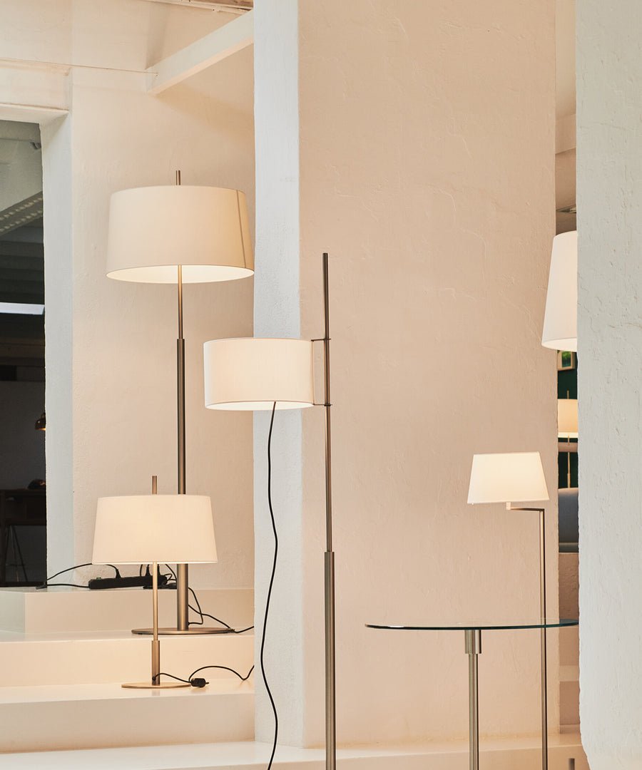 Silasn lámpara de mesa minimalista