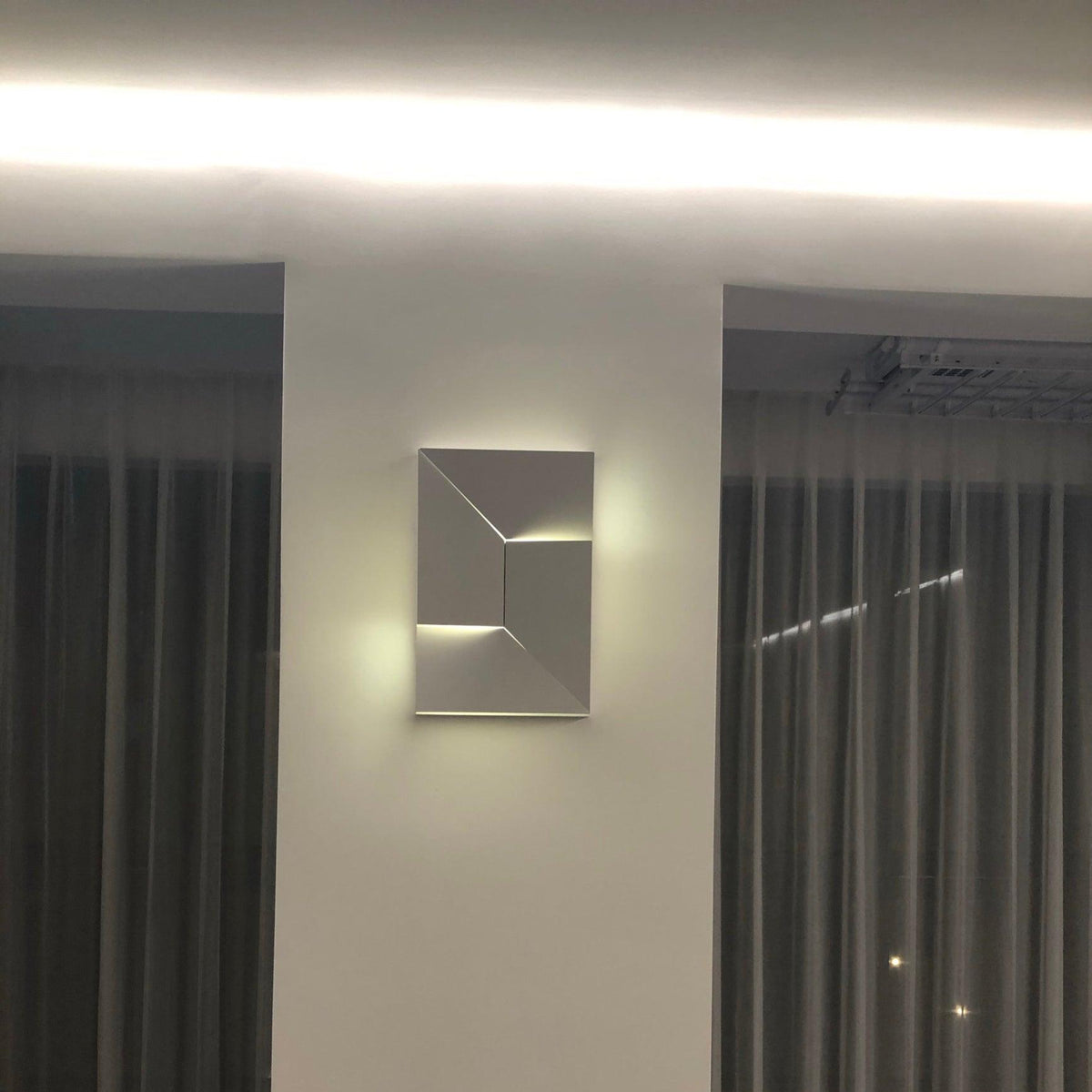 Arthaen aplique de pared Shadows Grand